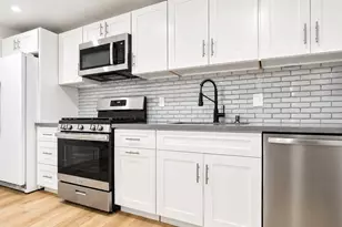 10341 Arminta St, Los Angeles, CA 91352 - Photo 63