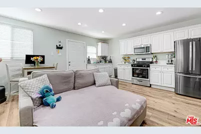6659 Zelzah Ave, Reseda, CA 91335 - Photo 13
