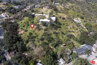 9631 Oak Bend Dr, Tujunga, CA 91042 - Photo 3