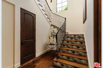 16037 Junaluska Way, Pacific Palisades, CA 90272 - Photo 13