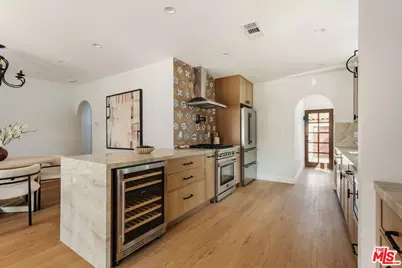 3936 Olmsted Ave, Los Angeles, CA 90008 - Photo 13