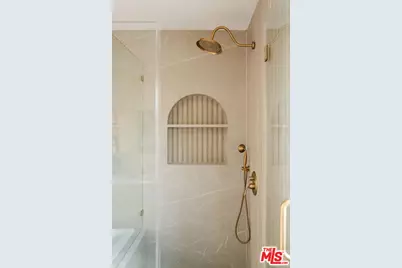 3936 Olmsted Ave, Los Angeles, CA 90008 - Photo 37