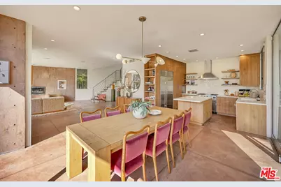 2324 Boone Ave, Venice, CA 90291 - Photo 1