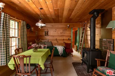 629 Lodge Ln, Twin Peaks, CA 92391 - Photo 5