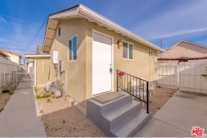 117 S Hayes Ave, Oxnard, CA 93030 - Photo 13