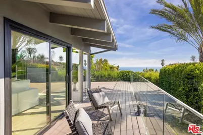 344 Arno Way, Pacific Palisades, CA 90272 - Photo 7