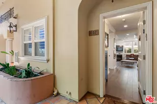 1050 N Edinburgh Ave, West Hollywood, CA 90046 - Photo 5