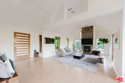 10110 Cielo Dr, Beverly Hills, CA 90210 - Photo 3