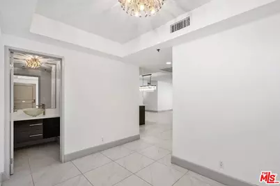 10660 Wilshire Blvd #804, Los Angeles, CA 90024 - Photo 5