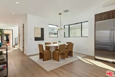 4266 Grand View Blvd, Los Angeles, CA 90066 - Photo 19