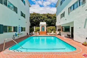 521 Montana Ave, Santa Monica, CA 90403 - Photo 23