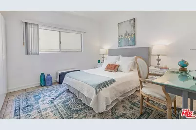 521 Montana Ave #103, Santa Monica, CA 90403 - Photo 17