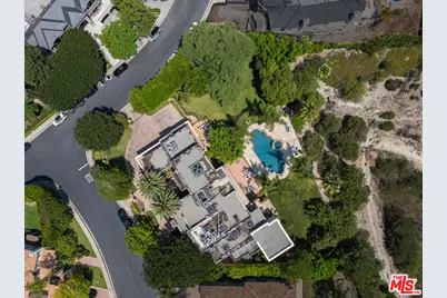 3364 Clerendon Rd, Beverly Hills, CA 90210 - Photo 33