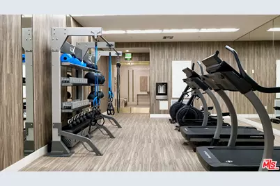 425 N Palm Dr #103, Beverly Hills, CA 90210 - Photo 25