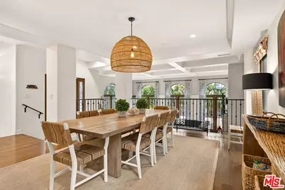 17 Privateer St, Marina del Rey, CA 90292 - Photo 3