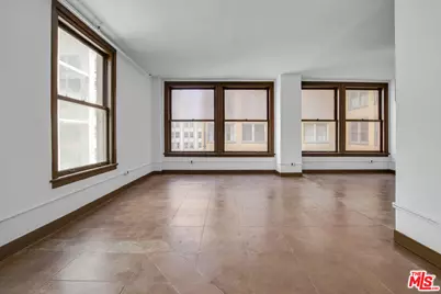 215 W 7th St #602, Los Angeles, CA 90014 - Photo 9