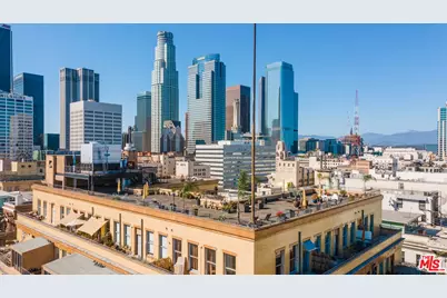 215 W 7th St #602, Los Angeles, CA 90014 - Photo 23