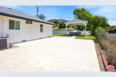 10416 Glory Ave, Tujunga, CA 91042 - Photo 37