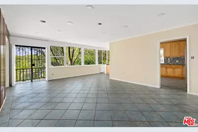 9149 Hillsboro Dr, Los Angeles, CA 90034 - Photo 3