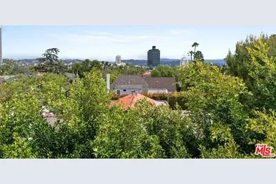 5525 W Olympic Blvd #302, Los Angeles, CA 90036 - Photo 21