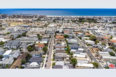 1025 2nd St, Hermosa Beach, CA 90254 - Photo 31