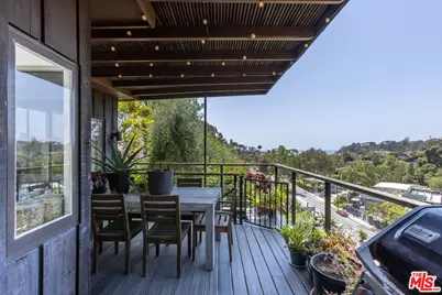 454 Stassi Ln, Santa Monica, CA 90402 - Photo 11