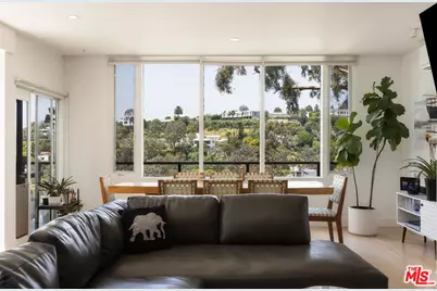 454 Stassi Ln, Santa Monica, CA 90402 - Photo 9