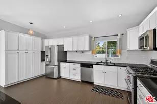 6292 Lubao Ave, Woodland Hills, CA 91367 - Photo 13
