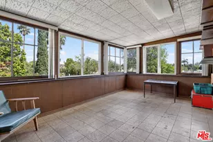 180 S Las Palmas Ave, Los Angeles, CA 90004 - Photo 51