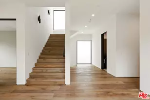 738 N Harper Ave, Los Angeles, CA 90046 - Photo 23