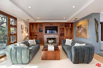 1334 Charmel Pl, Pacific Palisades, CA 90272 - Photo 5