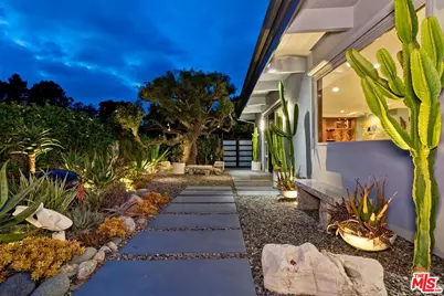 1334 Charmel Pl, Pacific Palisades, CA 90272 - Photo 65