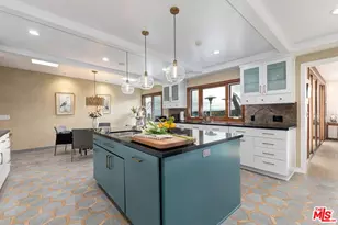 1334 Charmel Pl, Pacific Palisades, CA 90272 - Photo 13