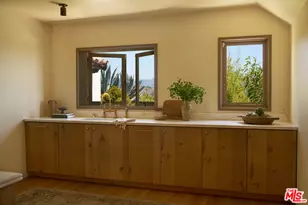 6911 Los Tilos Rd, Los Angeles, CA 90068 - Photo 5