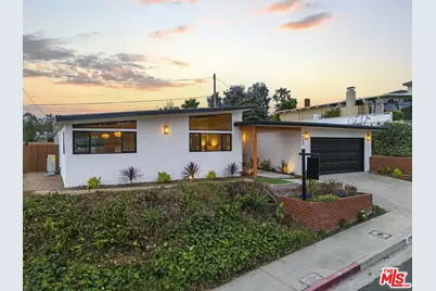 4600 Don Quixote Dr, Los Angeles, CA 90008 - Photo 73