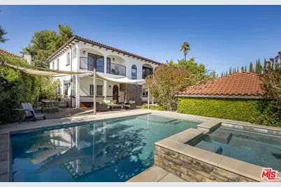 1000 S Citrus Ave, Los Angeles, CA 90019 - Photo 1