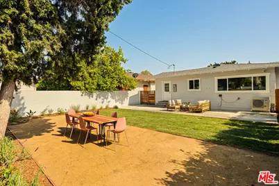 1857 W 41st St, Los Angeles, CA 90062 - Photo 43
