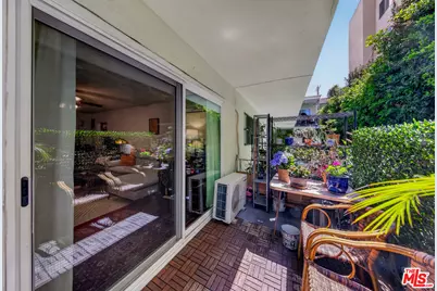 446 S St Andrews Pl #2, Los Angeles, CA 90020 - Photo 17