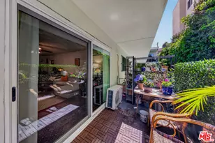 446 S St Andrews Pl, Los Angeles, CA 90020 - Photo 17