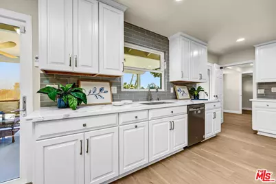 240 Olinda Ave, La Habra, CA 90631 - Photo 7