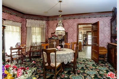 20501 Blairmoore St, Chatsworth, CA 91311 - Photo 7