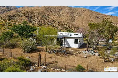 49760 Big Morongo Canyon Rd, Morongo Valley, CA 92256 - Photo 37