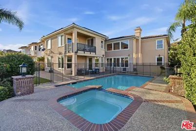 20274 Via Medici, Porter Ranch, CA 91326 - Photo 43