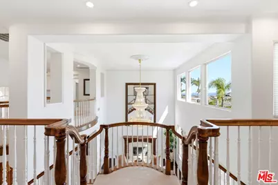 20274 Via Medici, Porter Ranch, CA 91326 - Photo 19