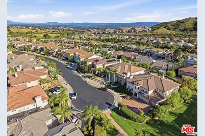 20274 Via Medici, Porter Ranch, CA 91326 - Photo 49