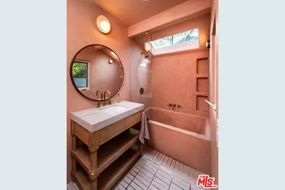 1630 N Benton Way, Los Angeles, CA 90026 - Photo 11