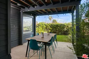 1630 N Benton Way, Los Angeles, CA 90026 - Photo 21