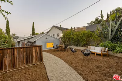 6071 Delphi St, Los Angeles, CA 90042 - Photo 21