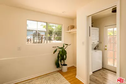 6071 Delphi St, Los Angeles, CA 90042 - Photo 17