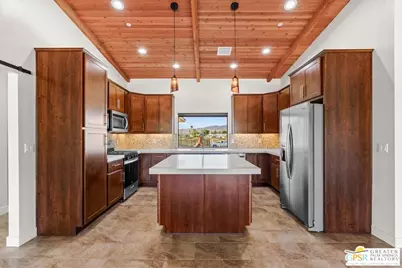 12216 Dave Ave, Desert Hot Springs, CA 92240 - Photo 7